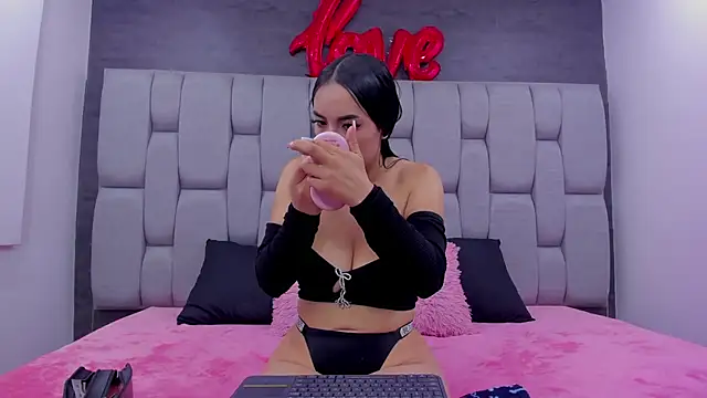 Sarita Ass online show from March 2026 04:17:02 AM