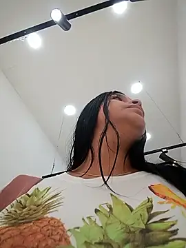 Layla-daring online show from March 2026 06:14:01 PM