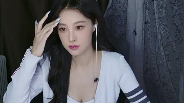 huanxbaby online show from December 2025 06:37:02 PM