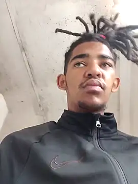 Eezxxx online show from December 2025 10:46:01 AM