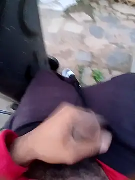 Eezxxx online show from February 2026 03:47:01 AM