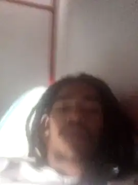 Eezxxx online show from April 2026 08:02:01 PM