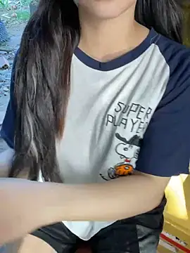 XndSeraphina online show from March 2026 09:58:02 AM