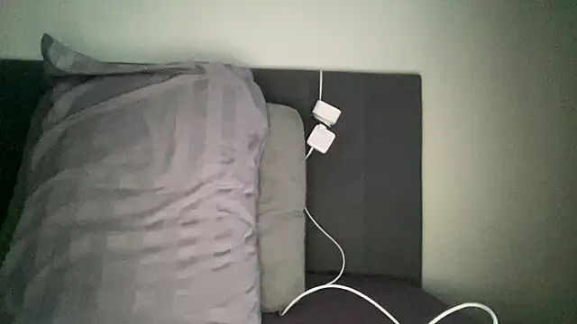 alisa kitcat online show from December 2025 09:47:01 AM