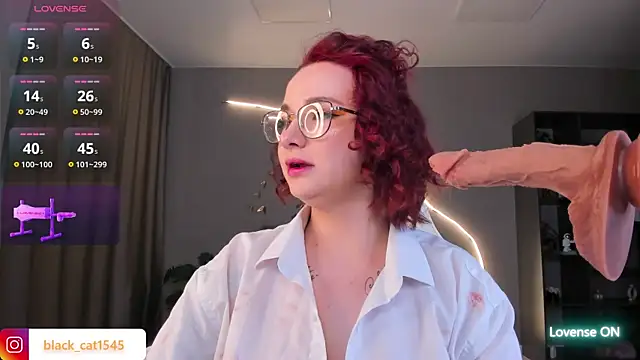 kittyhardfucks online show from June 2026 09:35:02 AM