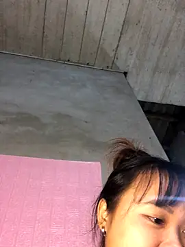 Snapshot of dovia-ba chatting on December 2025 01:13:02 AM dovia-ba online show from December 2025 01:13:02 AM