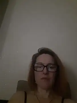 LanaOlbenst online show from April 2026 07:29:01 PM