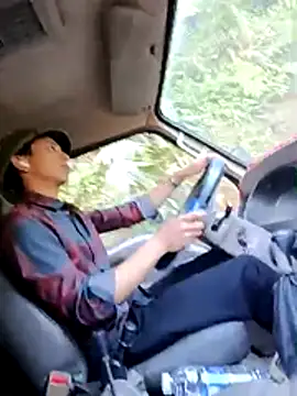 susie min online show from November 2025 08:25:02 AM