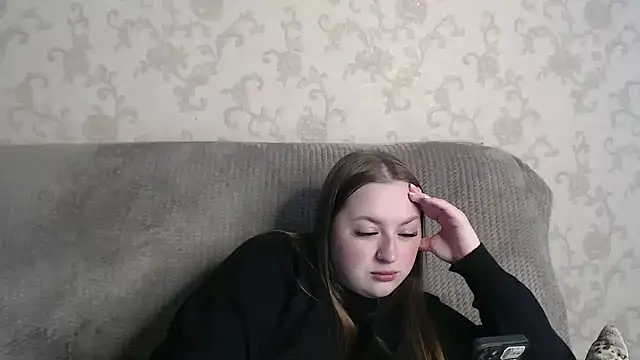 GirlPlayer online show from April 2026 12:03:02 PM