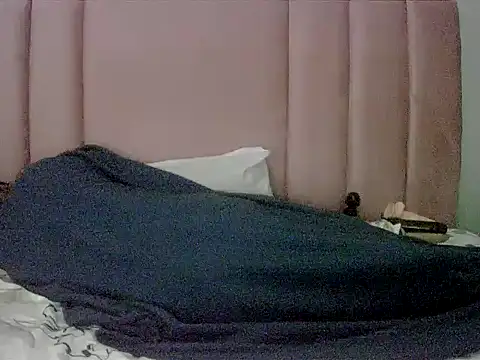 Cherrydollx online show from March 2026 05:44:01 AM