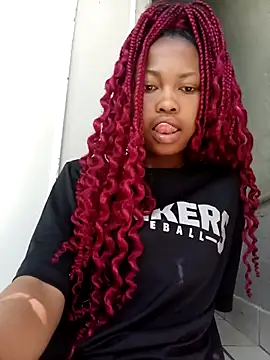 Snapshot of Sweethoneypot25 chatting on February 2026 09:14:02 AM Sweethoneypot25 online show from February 2026 09:14:02 AM