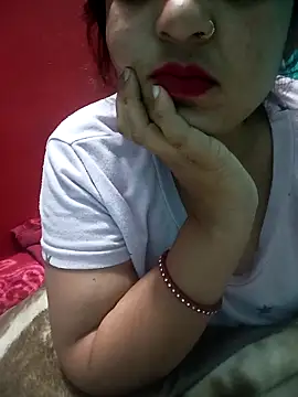 Priya 089 online show from November 2025 05:37:01 PM