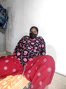 Desicouple1706 online show from April 2026 11:08:01 AM