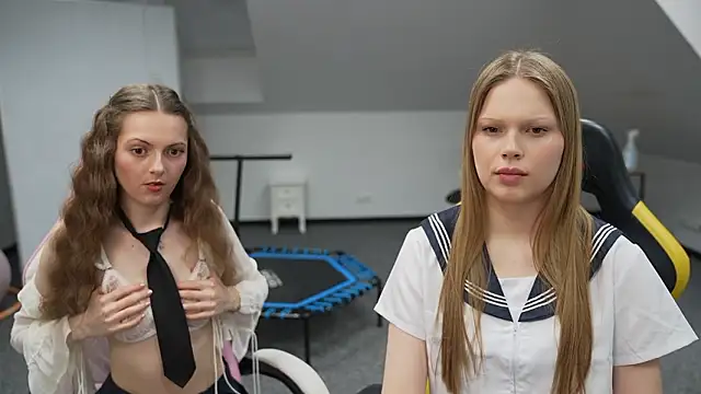 Charlotte Dreams online show from February 2026 04:02:01 PM