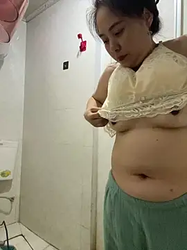 tianwei2567 online show from November 2025 02:18:01 PM