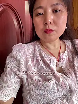 Snapshot of tianwei2567 chatting on May 2026 05:05:01 AM tianwei2567 online show from May 2026 05:05:01 AM