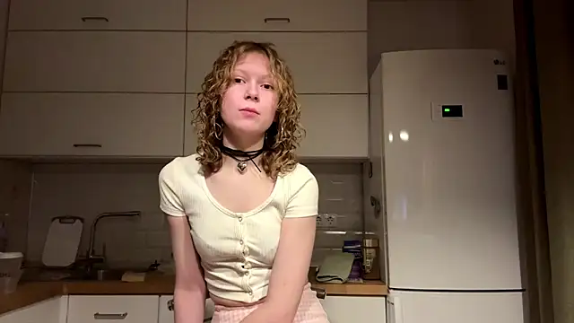 ElfriedaZwack online show from January 2026 02:54:02 PM