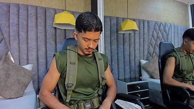 NicolaiKarav online show from November 2025 11:47:02 AM