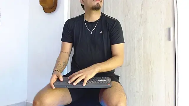 Henry villa23 online show from March 2026 04:25:01 AM