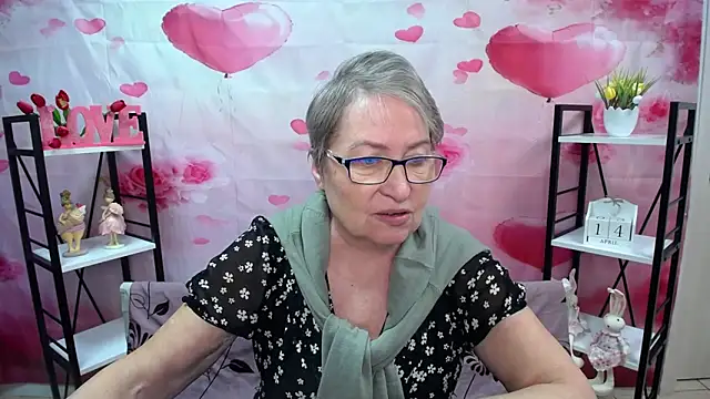 OlgaLuck online show from April 2026 05:35:01 AM