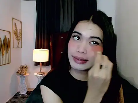 Snapshot of hollyyumiloove chatting on February 2026 10:12:01 AM hollyyumiloove online show from February 2026 10:12:01 AM