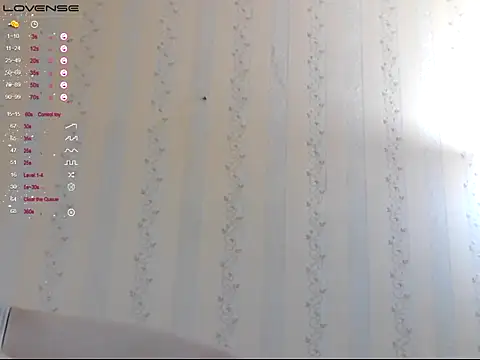 Snapshot of LustfulSarah chatting on October 2025 05:13:02 PM LustfulSarah online show from October 2025 05:13:02 PM