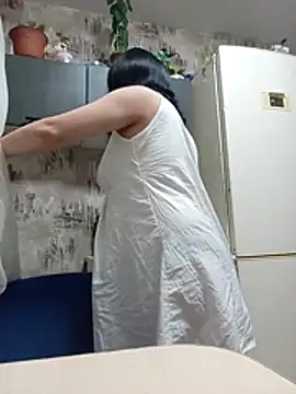 Snapshot of KARINA-TITS chatting on November 2025 05:45:02 PM KARINA-TITS online show from November 2025 05:45:02 PM