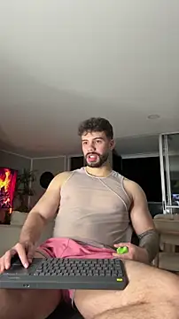 Valenthino Salvatore online show from March 2026 04:06:02 AM