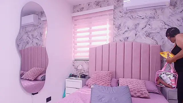 katsumi yan online show from February 2026 07:10:01 PM