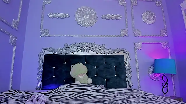 Snapshot of DhaliaRosse chatting on February 2026 03:46:01 AM DhaliaRosse online show from February 2026 03:46:01 AM