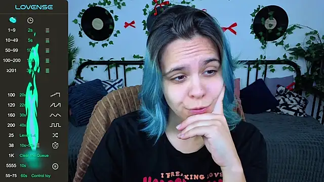 LiraBelle online show from June 2026 03:24:02 AM
