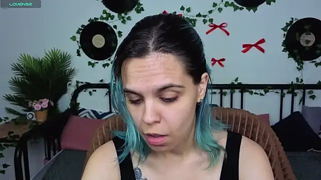 LiraBelle online show from July 2026 03:02:02 AM