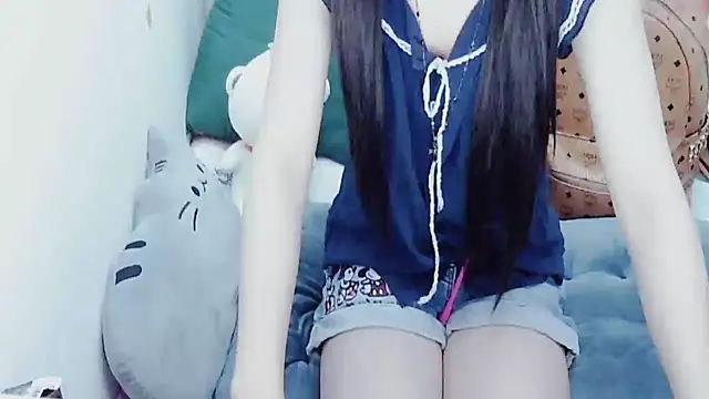 Alice-Hot88 online show from November 2025 07:44:02 AM