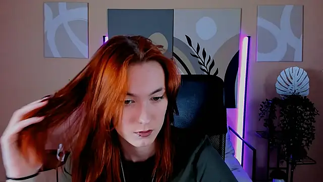 SierraHarper online show from December 2025 07:35:01 AM