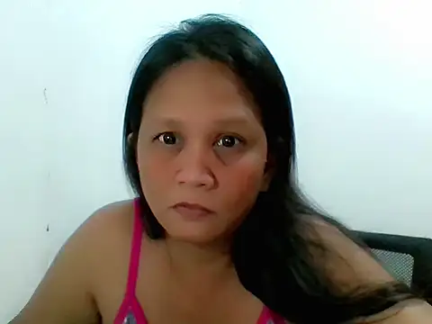 divinegrace1983 online show from November 2025 10:26:02 AM