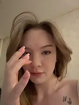 feral  berryss online show from November 2025 03:01:01 PM