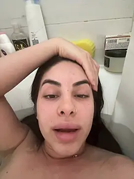 Snapshot of Magui21 chatting on March 2026 07:20:02 PM Magui21 online show from March 2026 07:20:02 PM