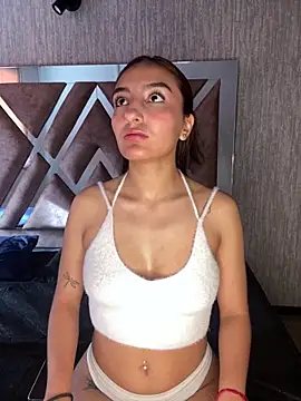 Snapshot of ZoeJohnson_Pink chatting on November 2025 12:49:02 PM ZoeJohnson Pink online show from November 2025 12:49:02 PM