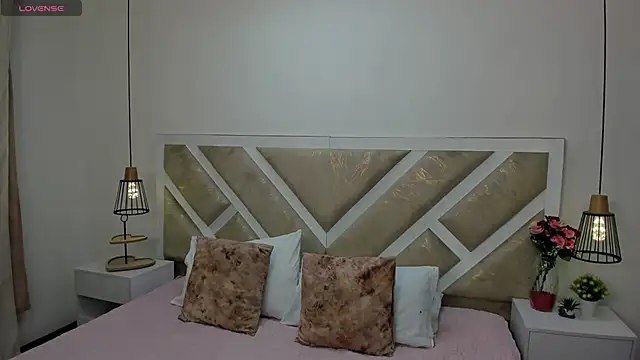 Snapshot of Ambar85 chatting on February 2026 03:36:02 AM Ambar85 online show from February 2026 03:36:02 AM