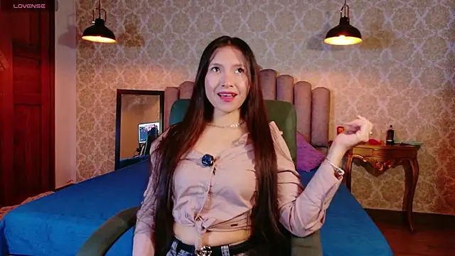 Cloe16  online show from January 2026 01:52:02 AM