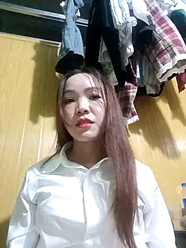 Snapshot of bong-ngo- chatting on November 2025 08:41:01 PM bong-ngo- online show from November 2025 08:41:01 PM