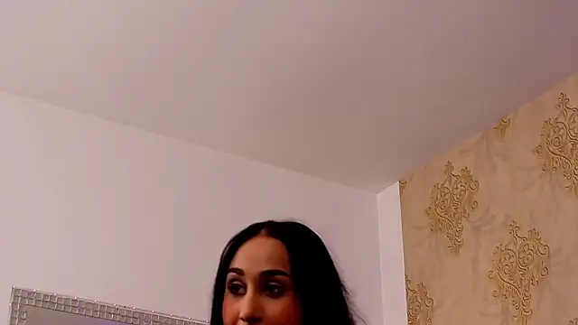 AmarunJade online show from December 2025 04:55:01 AM