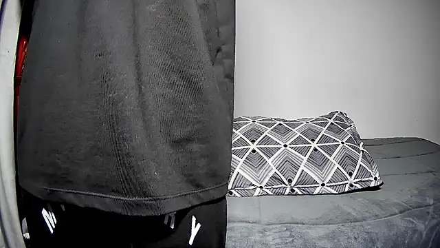 HouseOfHeat online show from February 2026 04:37:02 PM