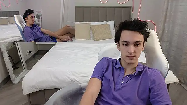 MoonlinSkinn online show from February 2026 01:04:02 AM