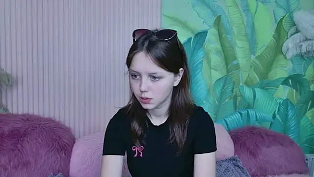 Samantha Martines online show from February 2026 08:15:01 PM