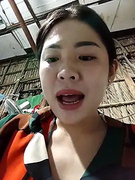Snapshot of Lin-kute98 chatting on April 2026 10:14:02 PM Lin-kute98 online show from April 2026 10:14:02 PM