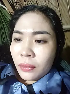 Snapshot of Lin-kute98 chatting on May 2026 01:52:01 PM Lin-kute98 online show from May 2026 01:52:01 PM