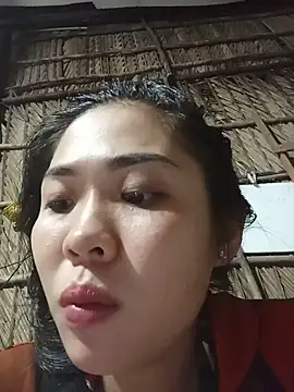 Snapshot of Lin-kute98 chatting on May 2026 12:37:02 PM Lin-kute98 online show from May 2026 12:37:02 PM