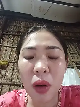 Snapshot of Lin-kute98 chatting on May 2026 10:38:01 PM Lin-kute98 online show from May 2026 10:38:01 PM