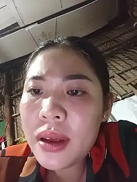 Snapshot of Lin-kute98 chatting on May 2026 11:27:02 AM Lin-kute98 online show from May 2026 11:27:02 AM